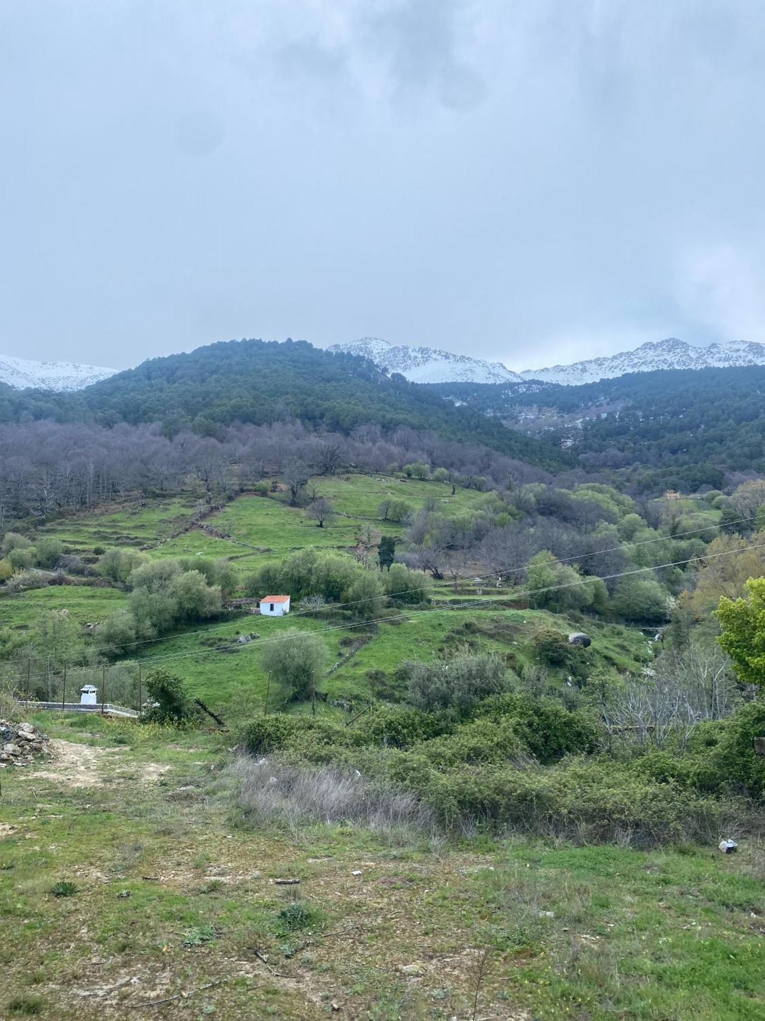 Mirador Del Tietar Apartment Mijares  Bagian luar foto
